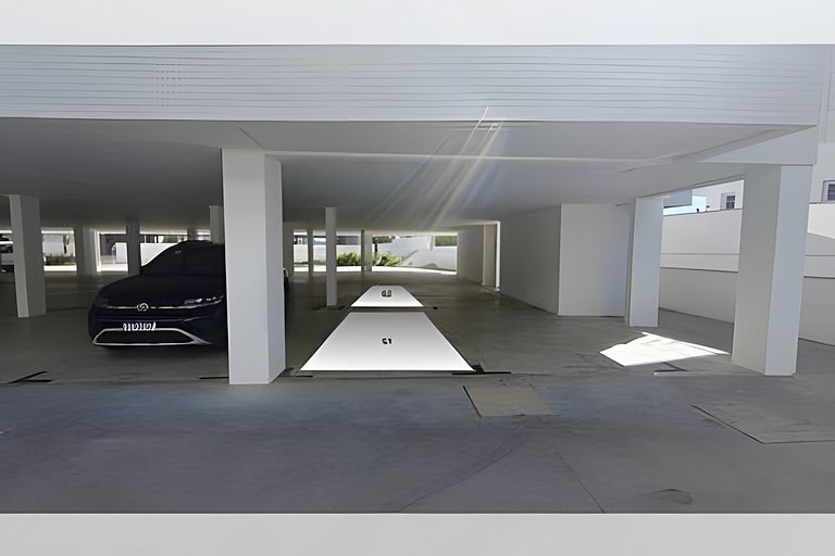 Apto em HomeClub top! Frente mar A/C e 02 garagens