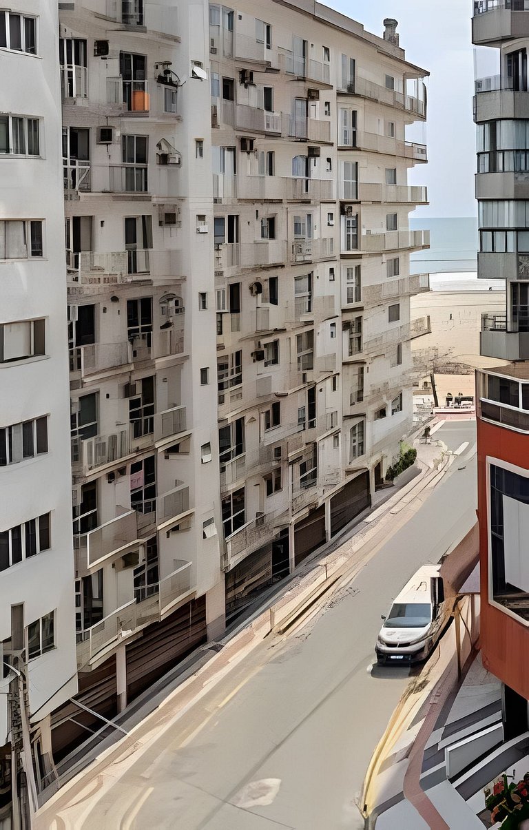 30 passos da areia de BC | Local top Perto de tudo